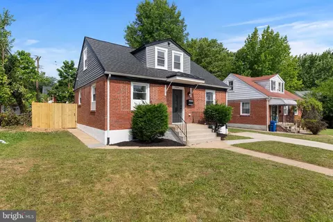 Exterior - 5102 The Alameda, Baltimore, MD 21239 photo 3 of 6