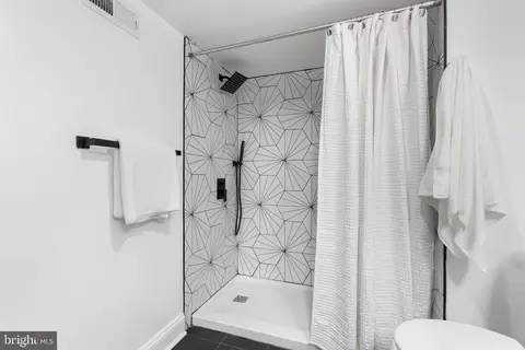 Bath - 5102 The Alameda, Baltimore, MD 21239 photo 4 of 5