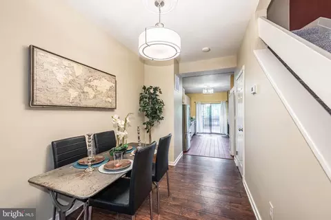 Entry Way - 109 Scott St, Baltimore, MD 21201 photo 4 of 6