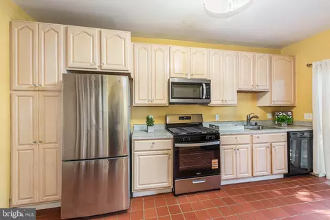 Other - 109 Scott St, Baltimore, MD 21201 photo 3 of 7