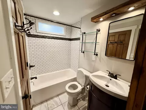 Bath - 1530 E Clement St, Baltimore, MD 21230 photo 3 of 3