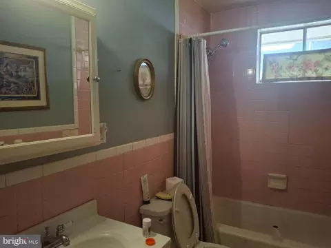 Bath - 3407 Menlo Dr, Baltimore, MD 21215 photo 1 of 1