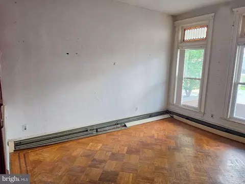 Living - 1622 Ruxton Ave, Baltimore, MD 21216 photo 2 of 5