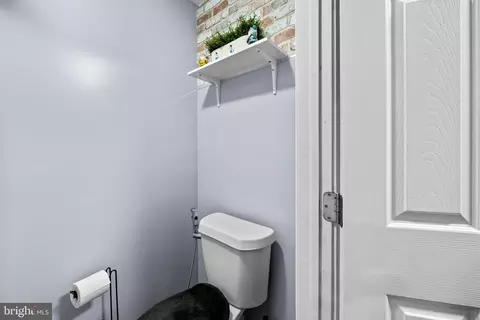 Entry Way - 236 S Gilmor St, Baltimore, MD 21223 photo 6 of 6