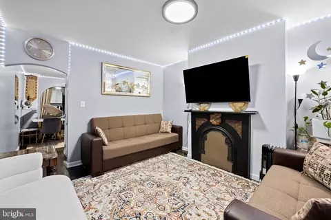 Living - 236 S Gilmor St, Baltimore, MD 21223 photo 1 of 1