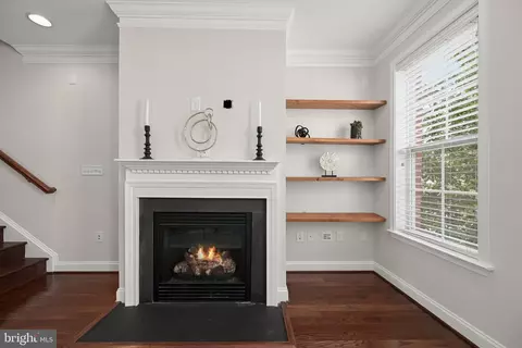 Living - 25 Birckhead St, Baltimore, MD 21230 photo 4 of 7