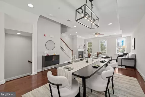Dining - 25 Birckhead St, Baltimore, MD 21230 photo 3 of 4