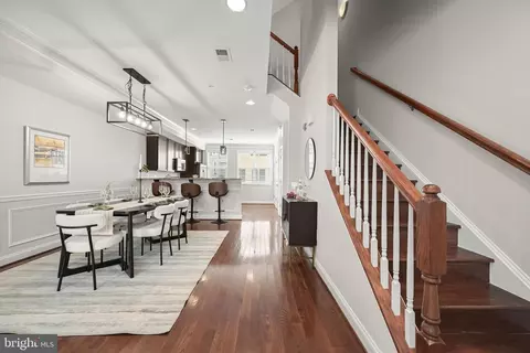 Entry Way - 25 Birckhead St, Baltimore, MD 21230 photo 3 of 6