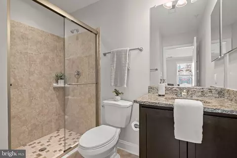 Bath - 25 Birckhead St, Baltimore, MD 21230 photo 1 of 3
