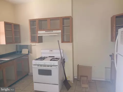 Other - 2137 E Federal St, Baltimore, MD 21213 photo 2 of 9