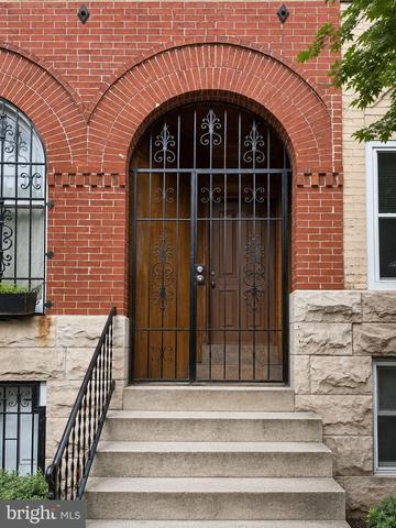 1110 Guilford Ave, Baltimore, MD 21202