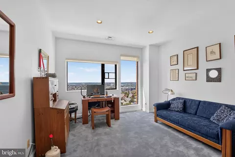 10 E Lee St #1701, Baltimore, MD 21202 photo 21