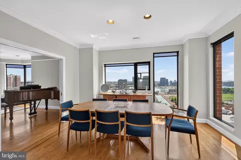 10 E Lee St #1701, Baltimore, MD 21202 photo 10