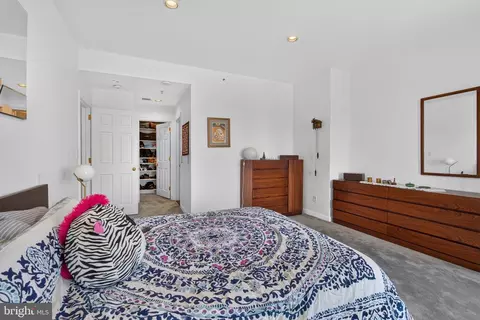 10 E Lee St #1701, Baltimore, MD 21202 photo 16