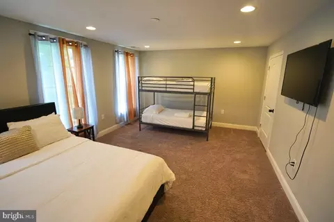 Bedroom - 1505 E Baltimore St E, Baltimore, MD 21231 photo 9 of 17