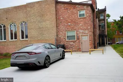 Exterior - 1505 E Baltimore St E, Baltimore, MD 21231 photo 4 of 4