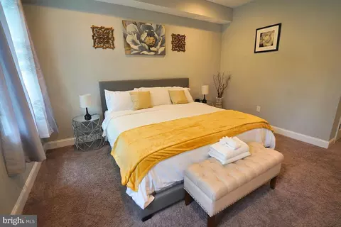 Bedroom - 1505 E Baltimore St E, Baltimore, MD 21231 photo 2 of 17