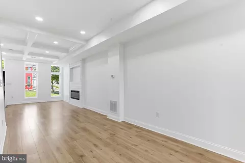 Living - 1315 N Broadway, Baltimore, MD 21213 photo 3 of 6