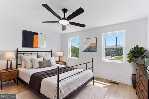Bedroom - 1315 N Broadway, Baltimore, MD 21213 photo 1 of 2