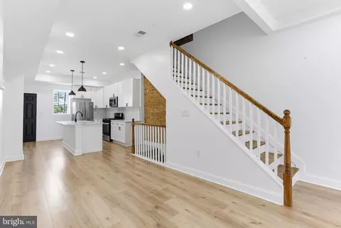 Entry Way - 1315 N Broadway, Baltimore, MD 21213 photo 3 of 6