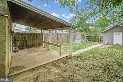 Exterior - 3631 Greenvale Rd, Baltimore, MD 21229 photo 5 of 5