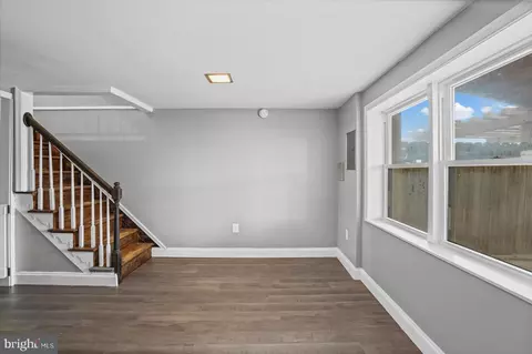 Living - 3631 Greenvale Rd, Baltimore, MD 21229 photo 2 of 2