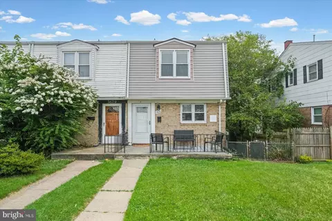 Exterior - 3631 Greenvale Rd, Baltimore, MD 21229 photo 2 of 5