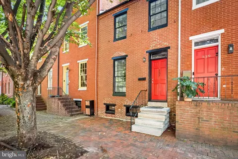137 W Hill St, Baltimore, MD 21230