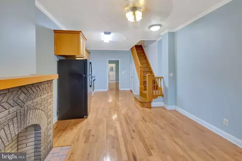 Living - 2425 Ashland Ave, Baltimore, MD 21205 photo 1 of 2