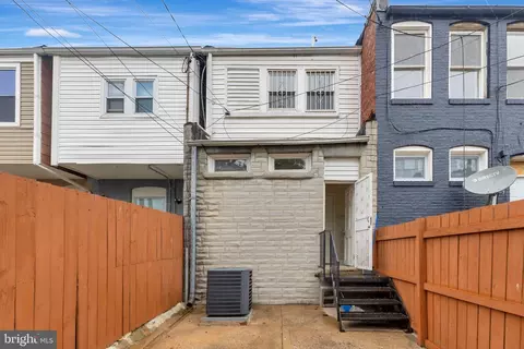 Exterior - 2425 Ashland Ave, Baltimore, MD 21205 photo 2 of 3