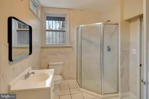 Bath - 2425 Ashland Ave, Baltimore, MD 21205 photo 1 of 4