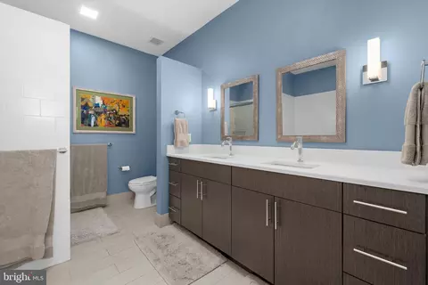 Bath - 1200 Steuart St #1511, Baltimore, MD 21230 photo 3 of 7
