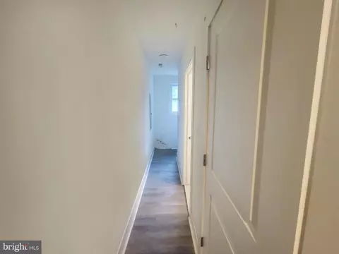 Entry Way - 1611 N Wolfe St, Baltimore, MD 21213 photo 4 of 4