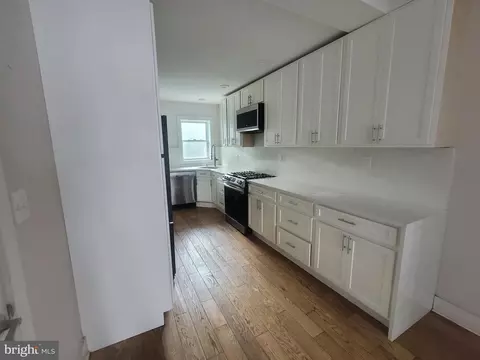 Kitchen - 1611 N Wolfe St, Baltimore, MD 21213 photo 1 of 1
