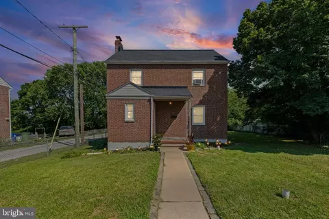 Exterior - 4701 Mannasota Ave, Baltimore, MD 21206 photo 1 of 5