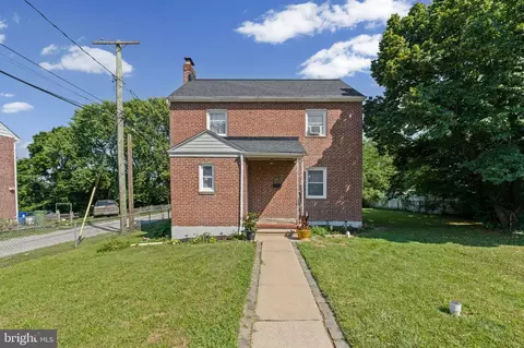 Exterior - 4701 Mannasota Ave, Baltimore, MD 21206 photo 2 of 5