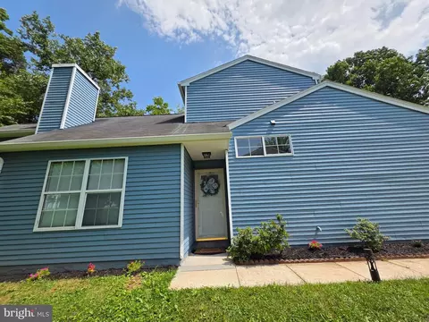 Exterior - 4524 Saint Thomas Ave, Baltimore, MD 21206 photo 9 of 12