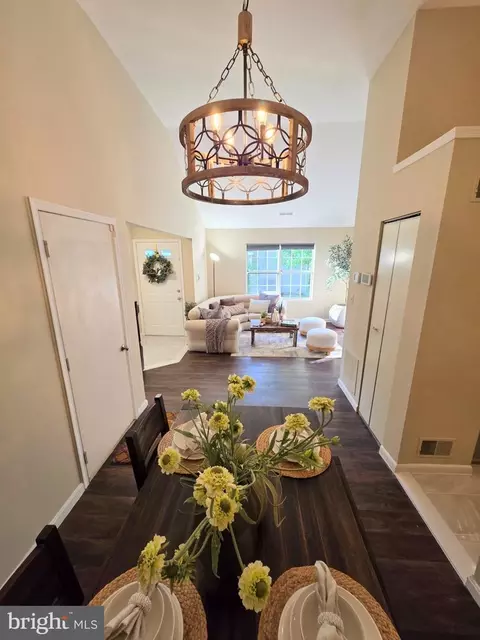 Dining - 4524 Saint Thomas Ave, Baltimore, MD 21206 photo 5 of 5