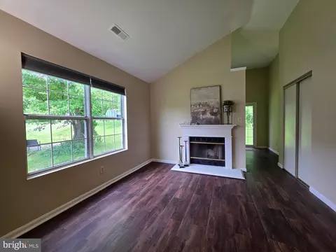 Living - 4524 Saint Thomas Ave, Baltimore, MD 21206 photo 1 of 3