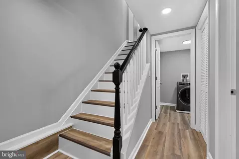 Entry Way - 1006 E Preston St, Baltimore, MD 21202 photo 10 of 11