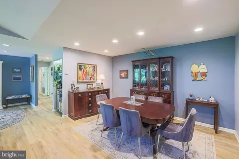Dining - 6350 Red Cedar Pl #405, Baltimore, MD 21209 photo 3 of 4