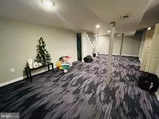 Entry Way - 3968 Dolfield Ave, Baltimore, MD 21215 photo 8 of 11