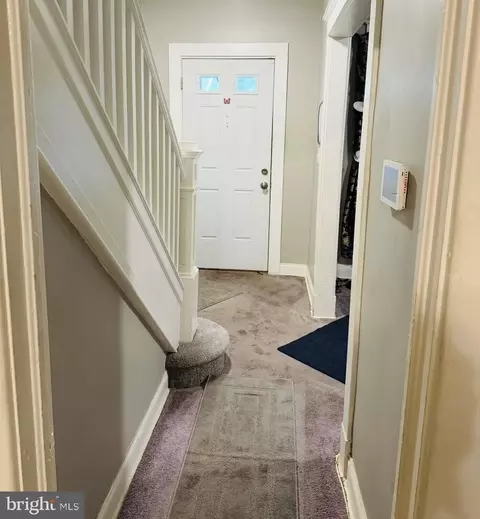 Entry Way - 3968 Dolfield Ave, Baltimore, MD 21215 photo 2 of 11