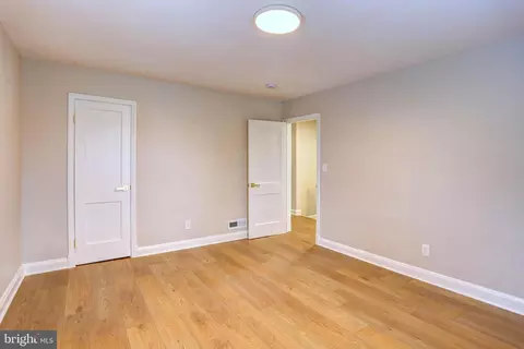 Bedroom - 3620 Erdman Ave, Baltimore, MD 21213 photo 3 of 5