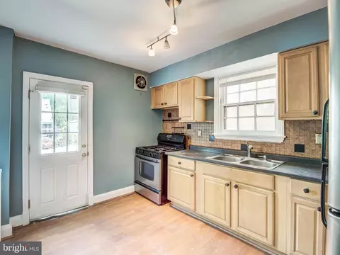 Kitchen - 4326 Berger Ave, Baltimore, MD 21206 photo 1 of 4