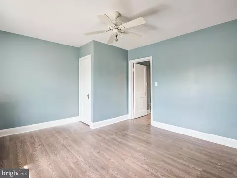 Bedroom - 4326 Berger Ave, Baltimore, MD 21206 photo 3 of 11