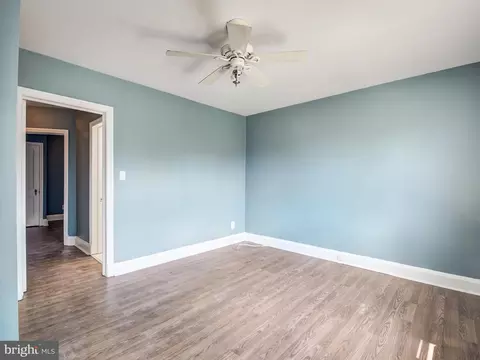 Bedroom - 4326 Berger Ave, Baltimore, MD 21206 photo 4 of 11