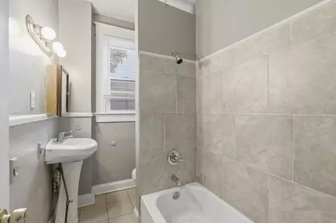 Bath - 3608 Harlem Ave, Baltimore, MD 21229 photo 1 of 1