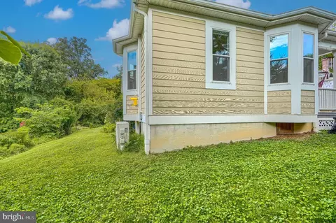 Exterior - 3106 Parkside Dr, Baltimore, MD 21214 photo 17 of 17