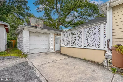 Other - 3106 Parkside Dr, Baltimore, MD 21214 photo 16 of 17